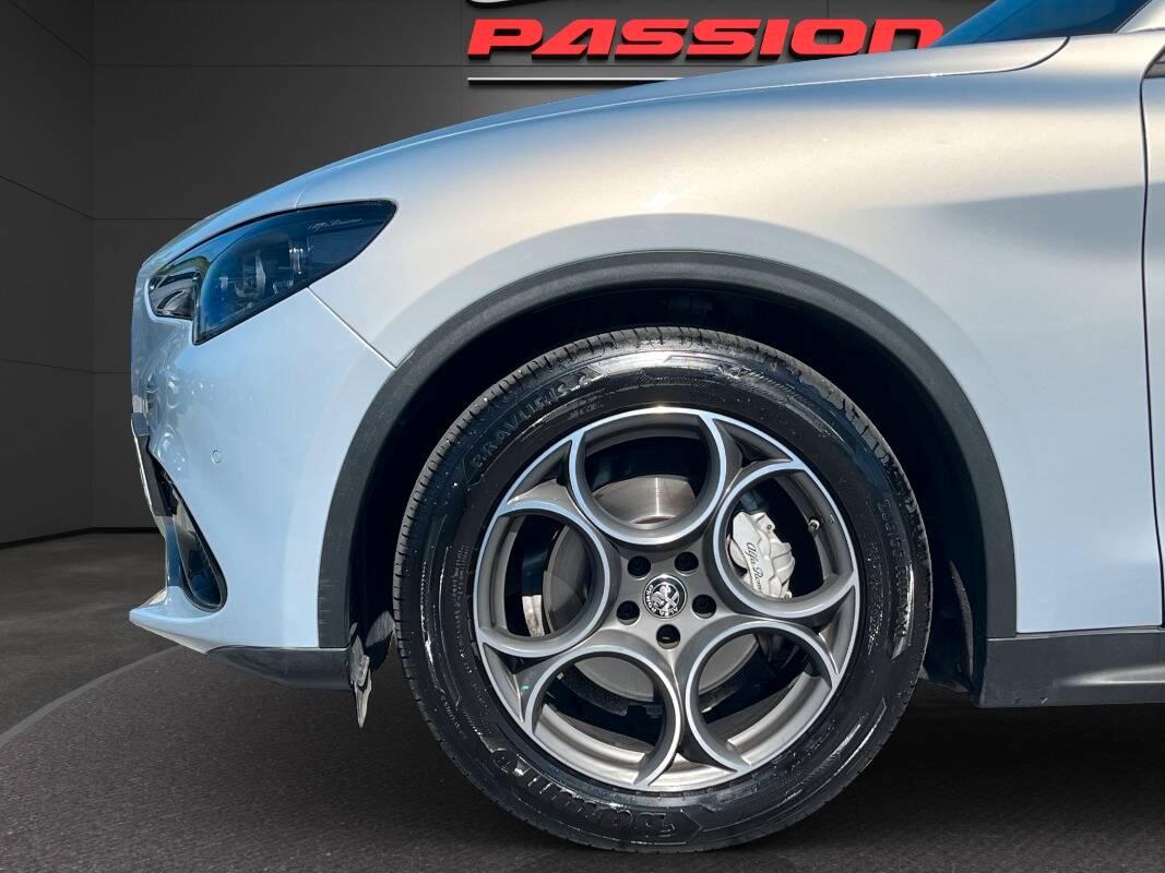 Alfa Romeo Stelvio 2.2 t Sprint rwd 160cv auto