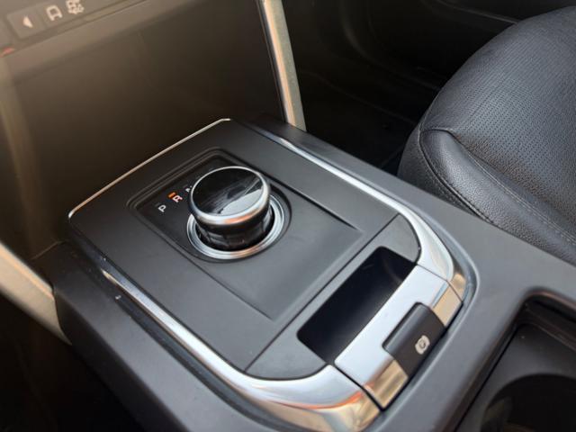 LAND ROVER Discovery Sport 2.0 TD4 180 CV HSE Luxury