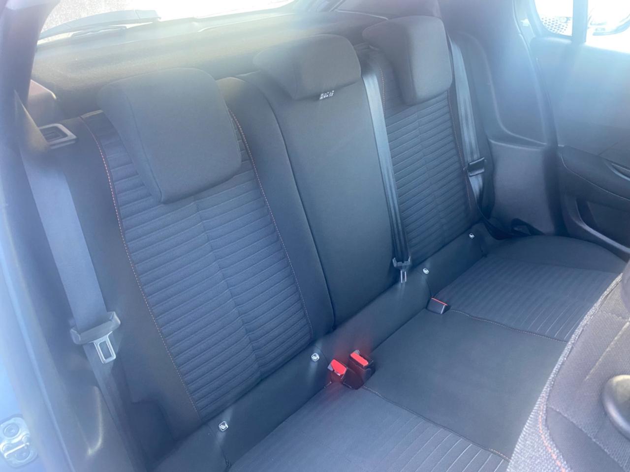 Peugeot 208 PureTech 100 Stop&Start EAT8 5 porte Active
