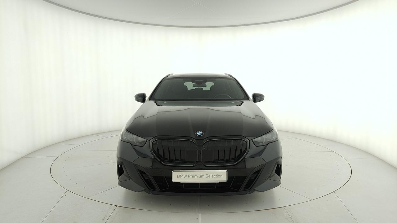 BMW 520d Touring 48V xdrive MSport Pro auto