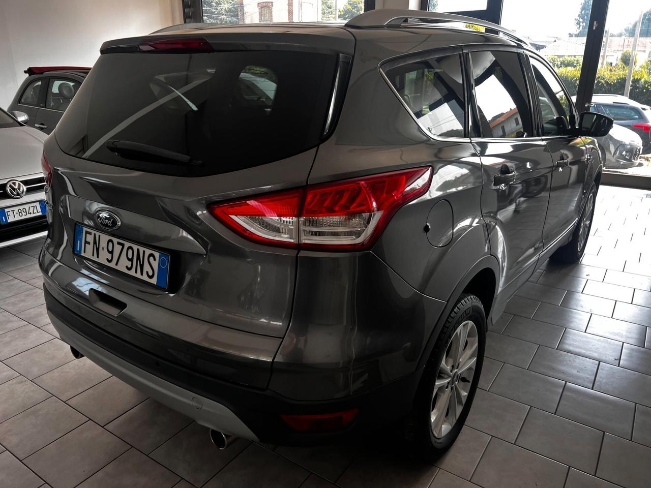 Ford Kuga 2.0 TDCI 163 CV 4WD Powershift Titanium
