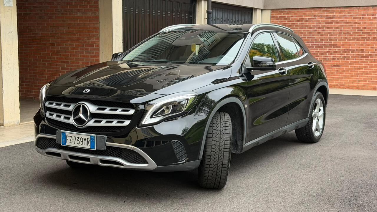 Mercedes-benz CLA 180 d Automatic Premium