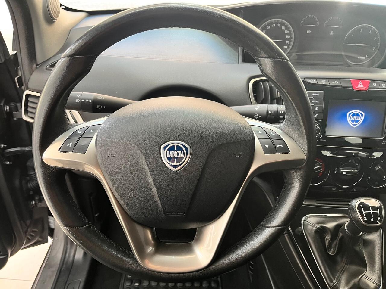 Lancia Ypsilon 1.3 MJT 16V 95 CV 5 porte S&S Gold - 2016