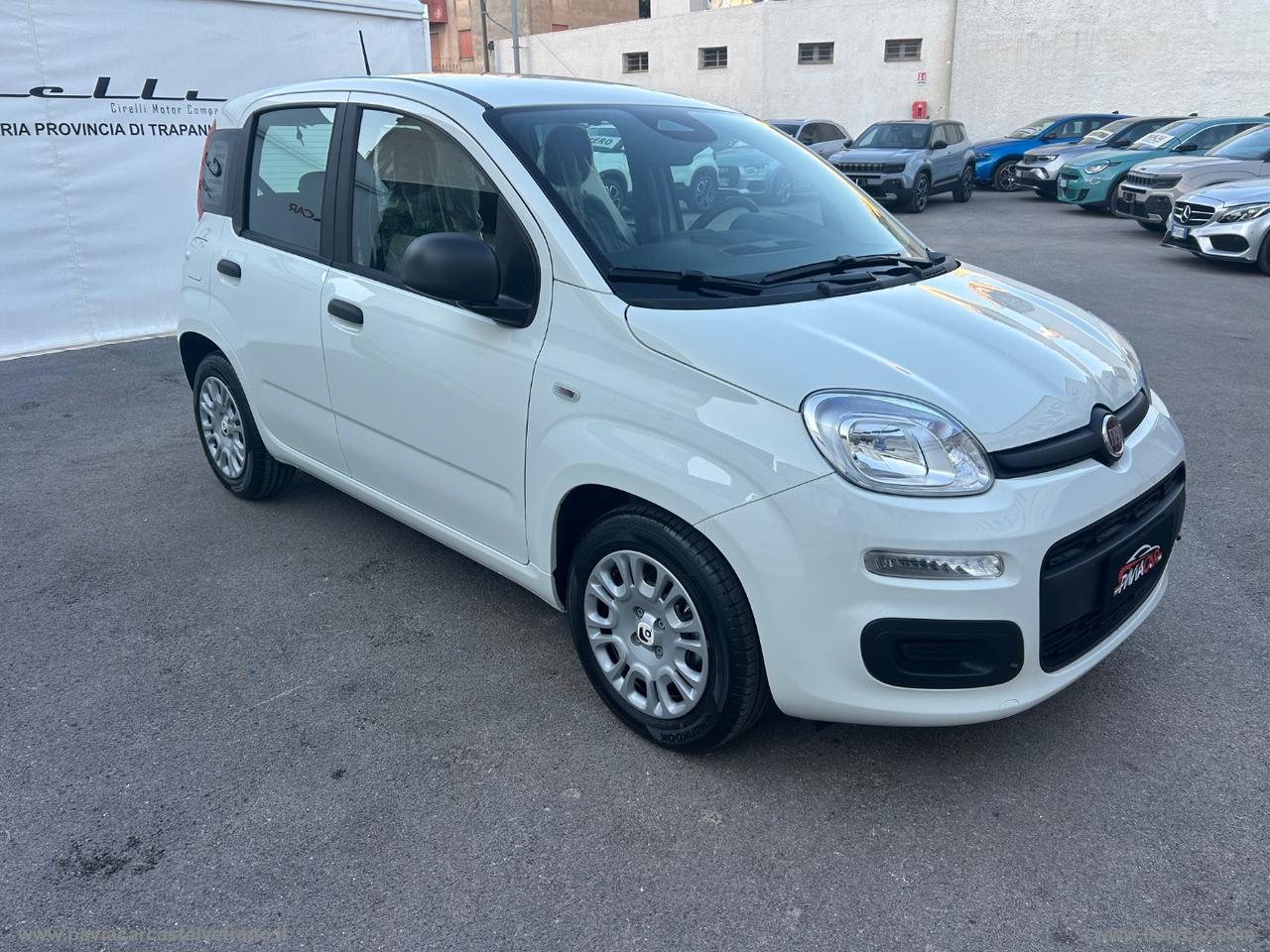 FIAT Pandina 1.0 FireFly 65 CV Hybrid Icon KM/0
