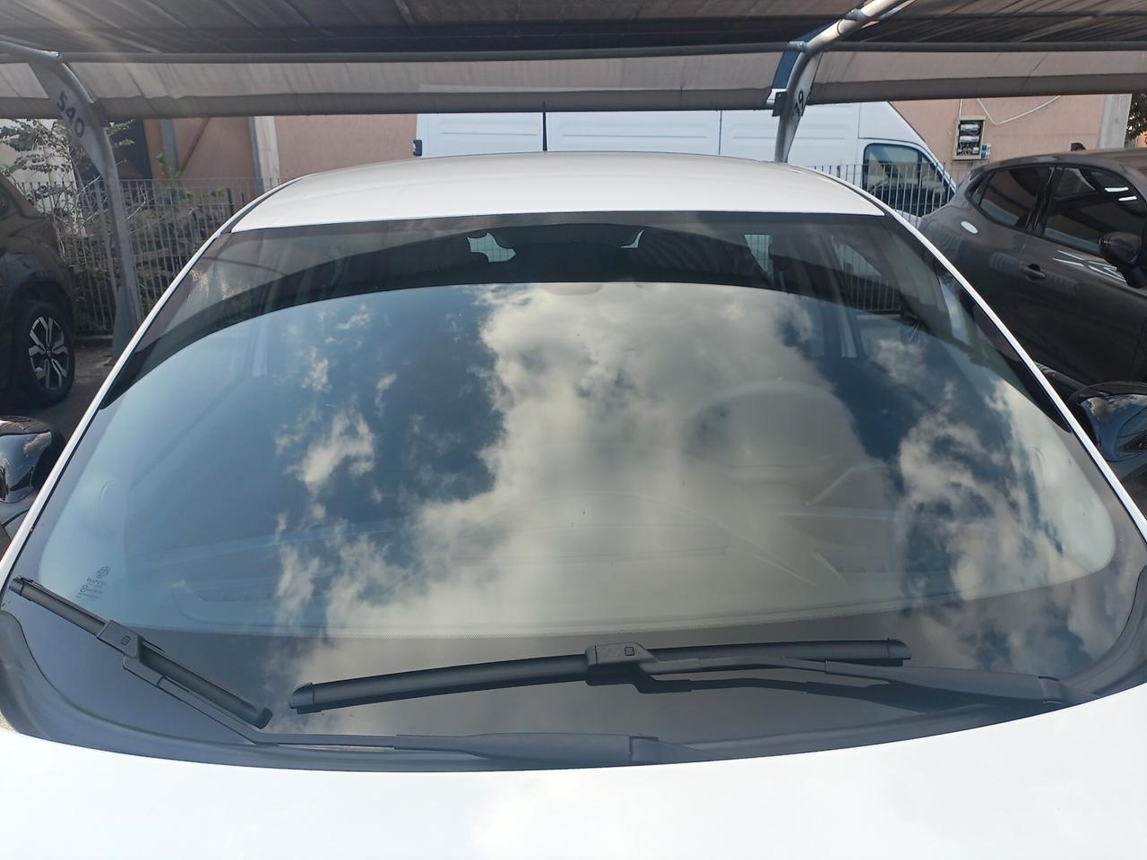 Lancia Ypsilon 1.0 FireFly 5 porte S&S Hybrid Gold