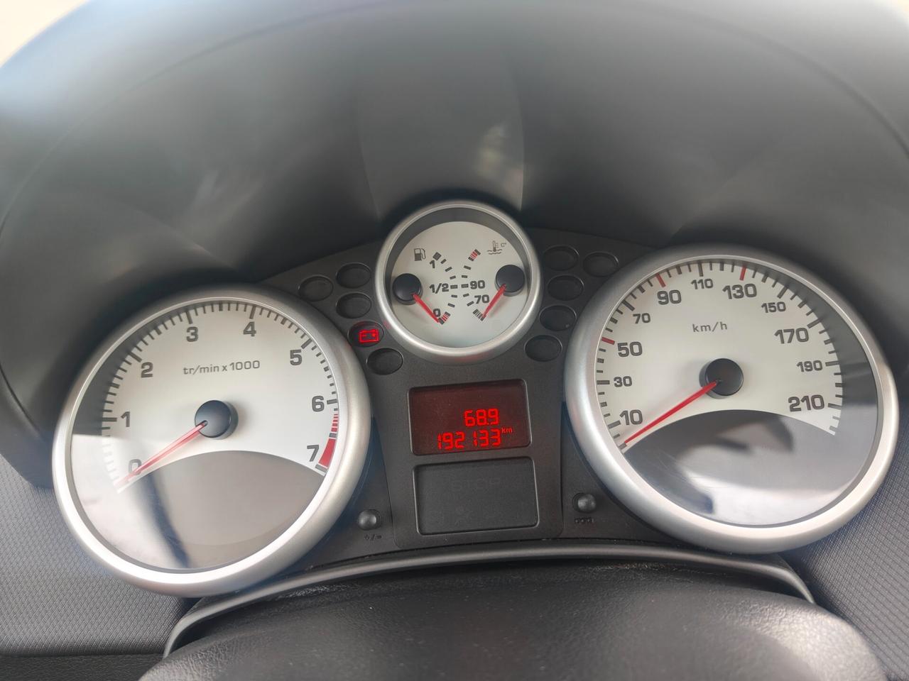 Peugeot 207 1.4 8V 75CV 5p. Energie