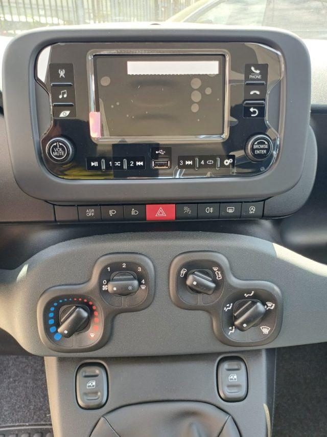 FIAT Panda 1000 HYBRID 70 CV PACK CITY STEREO USB ITALIA