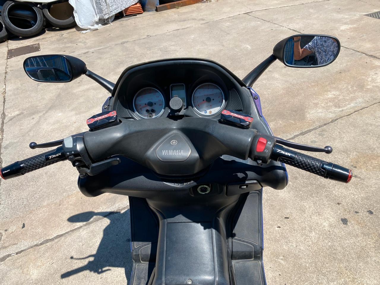 Yamaha T Max Porpora metallizzato