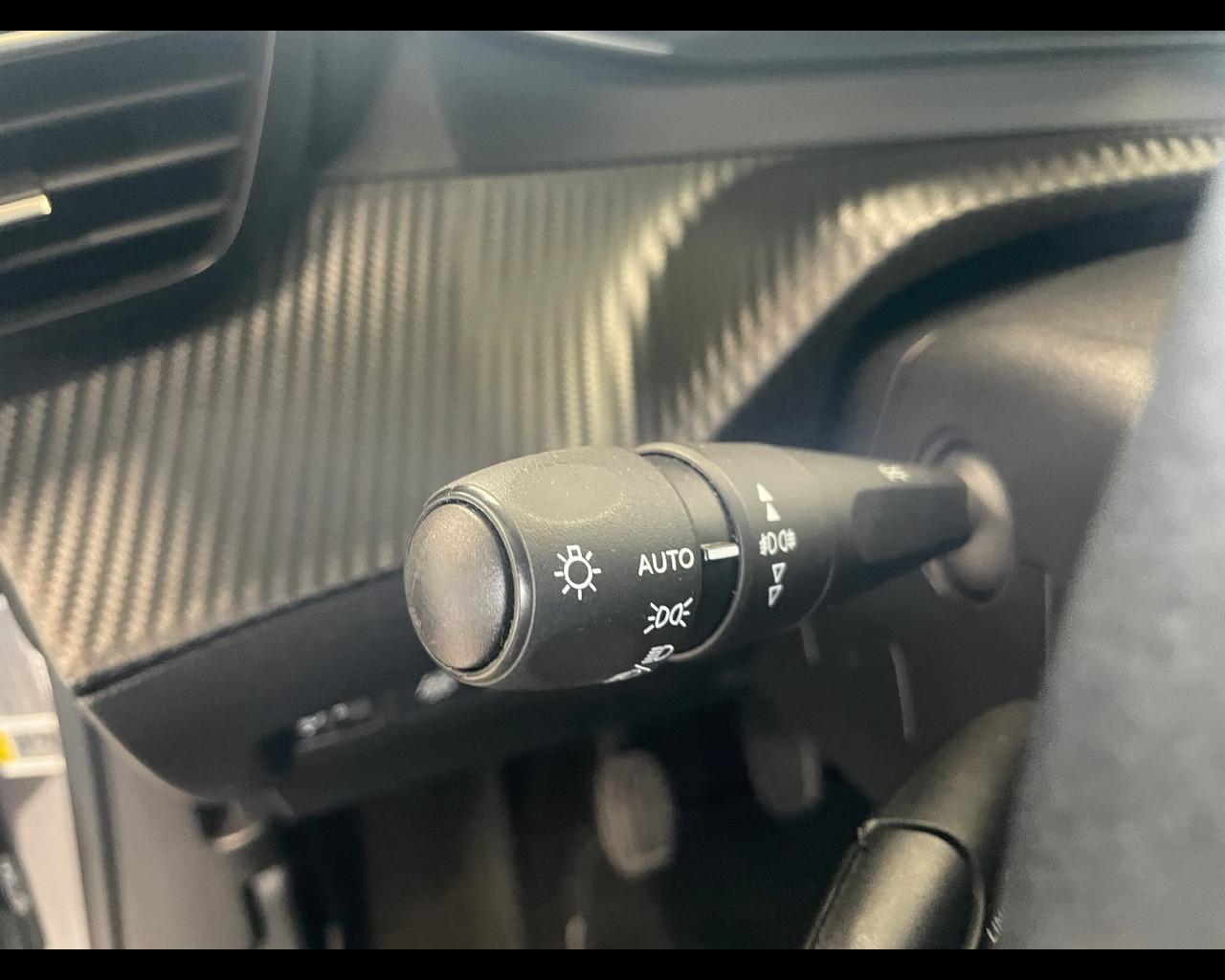 PEUGEOT 2008 2ª serie - 2008 BlueHDi 110 S&S Allure