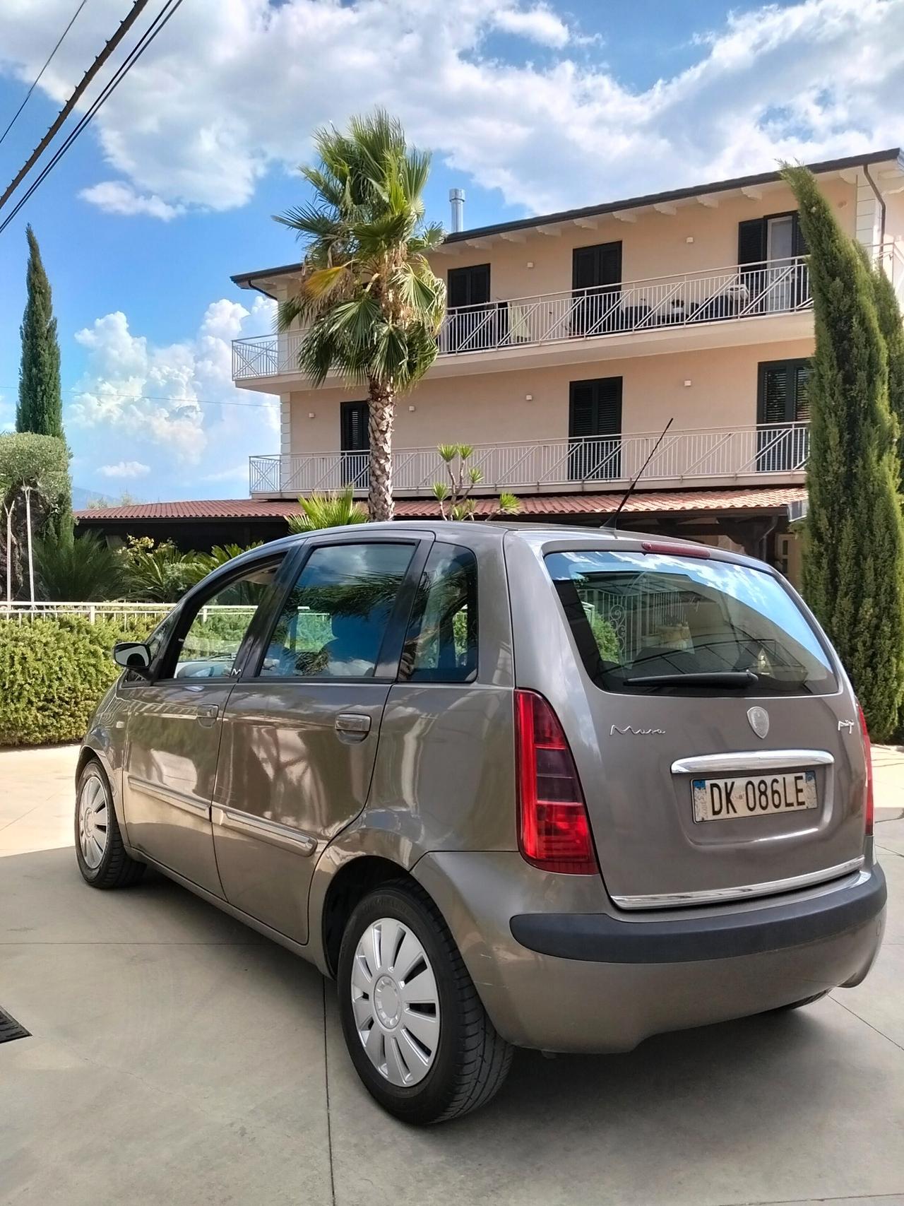 Lancia MUSA 1.3 Multijet 16V 90 CV Platino Plus