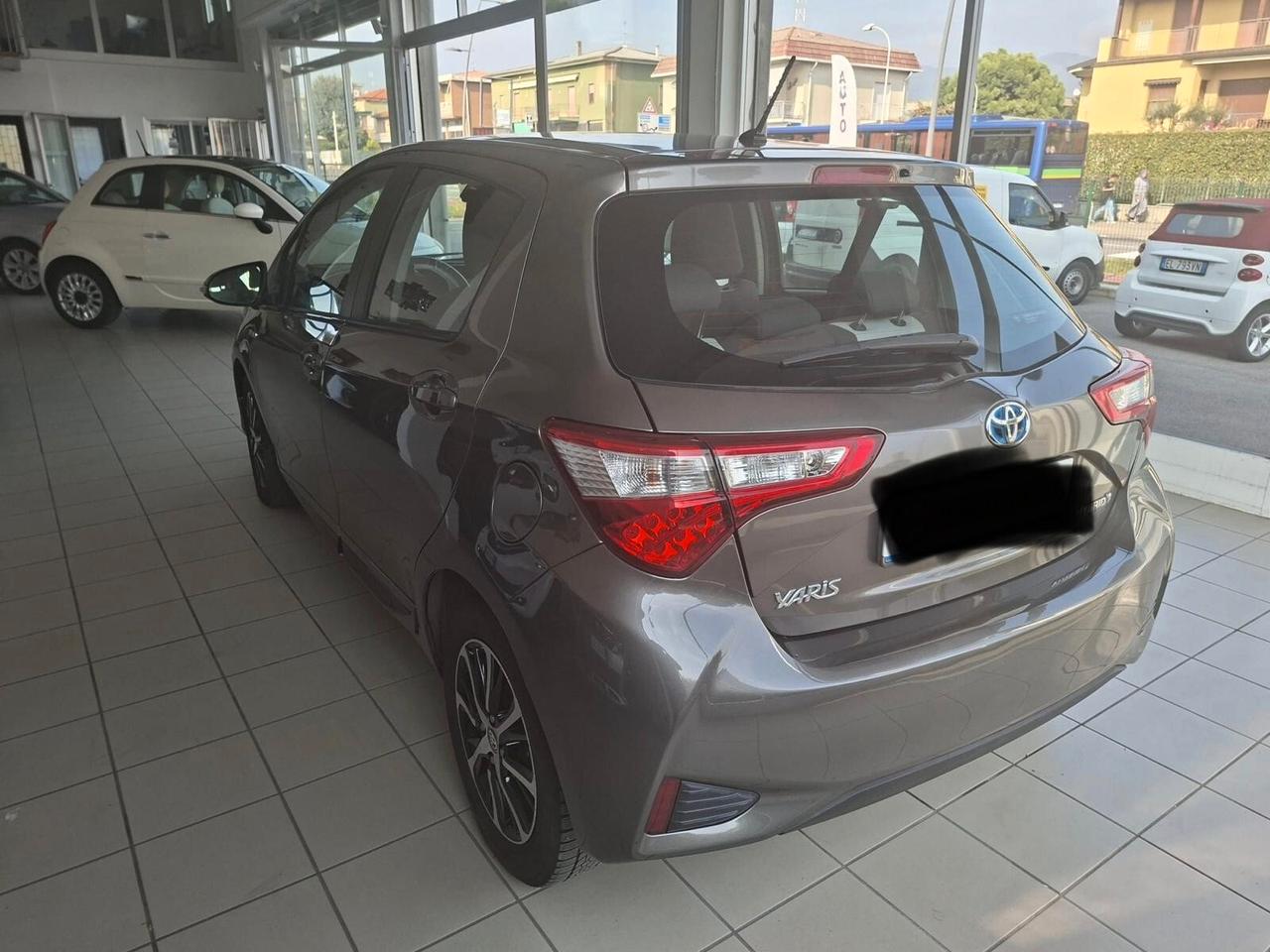 Toyota Yaris 1.5 Hybrid 5 porte Active