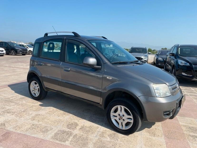 Fiat Panda 1.3 MJT 16V DPF 4x4 Cross