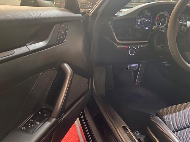 Porsche 911 Carrera T 992...385 CV...DETRAIBILE!!