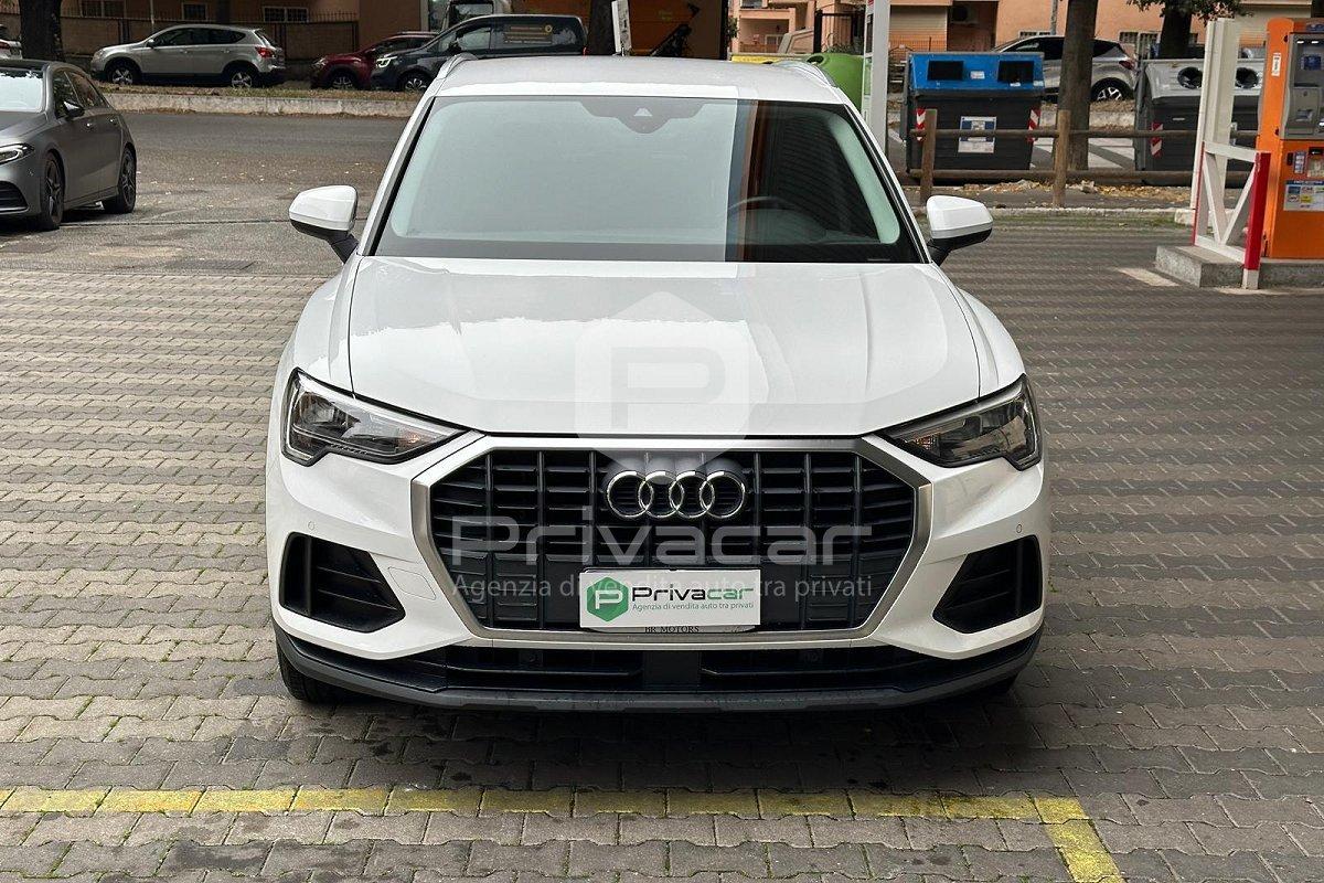 AUDI Q3 35 TFSI S tronic Business Advanced