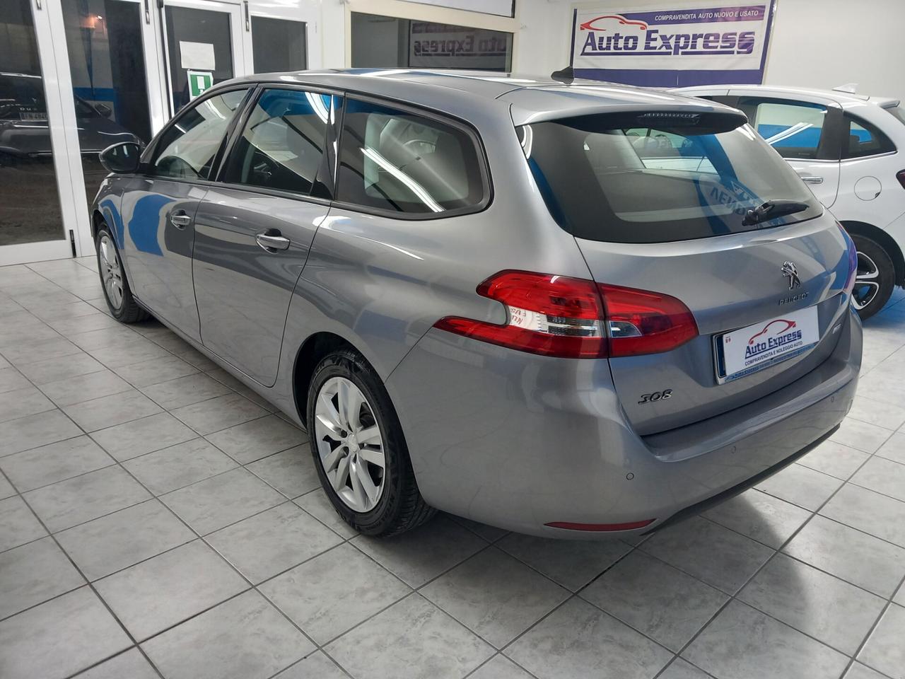 Peugeot 308 sw automatica anno 2019 1.5 diesel 63 mila km