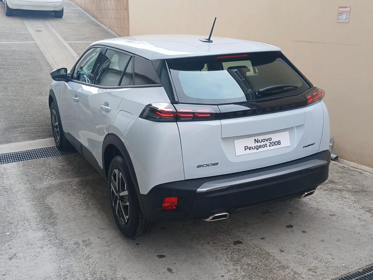 Peugeot 2008 Hybrid 110 e-DCS6 Style
