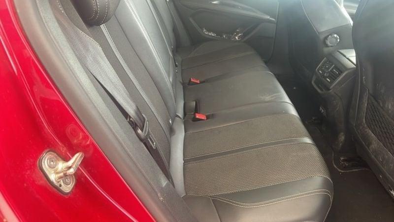Peugeot 3008 1.5 HDi 130 EAT8 GT LINE