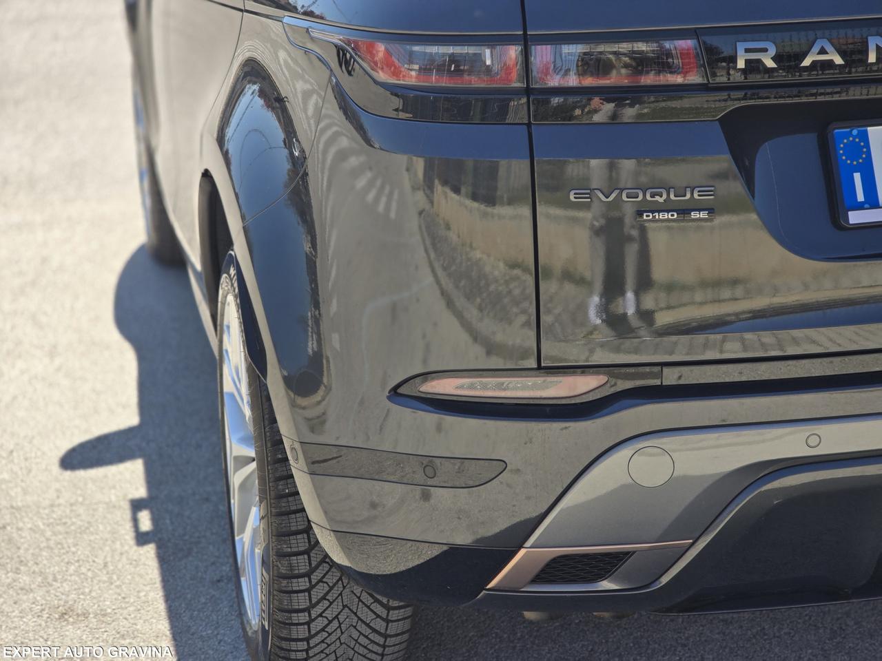 RANGE ROVER EVOQUE HSE 2.0cc 180cv R-DYNAMIC