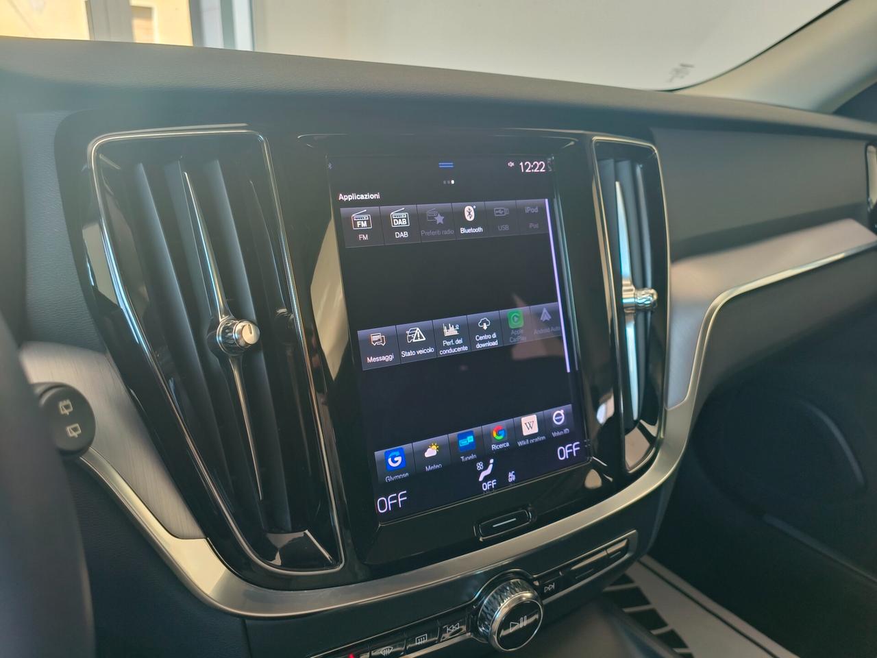 Volvo V60 B4 (d) Geartronic Momentum Business