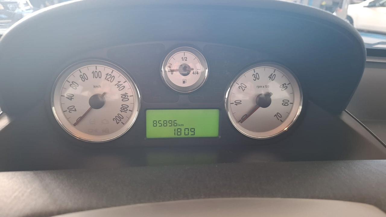 Lancia Ypsilon 1.2 69 CV Elle