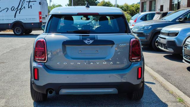 MINI Countryman One LED-APPLE CARPLAY-PDC-SED RISC