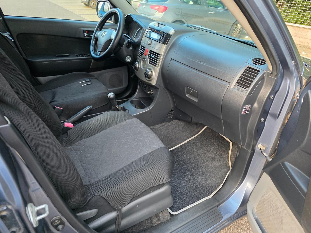 Daihatsu Terios 1.5 4WD B You O/F Five GPL