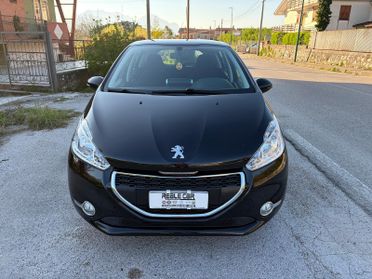 Peugeot 208 1.4 HDi 68CV 5 porte Allure