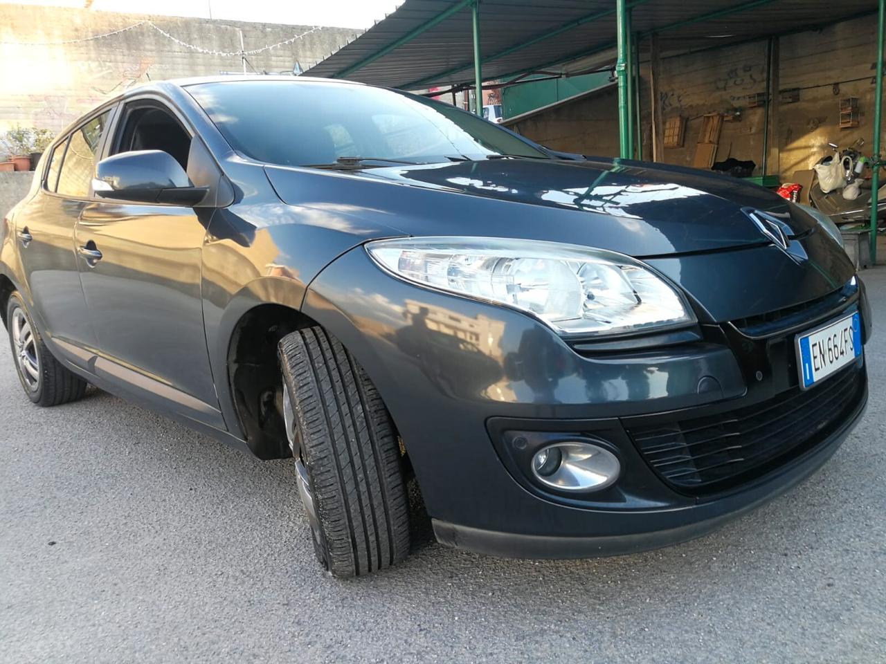 Renault megane 1.5 dCi 110 cv full opt 2012