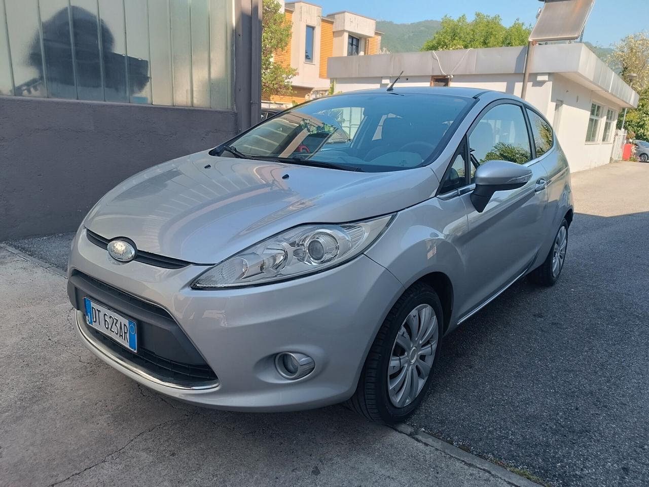 Ford Fiesta 1.2 benzina garanzia