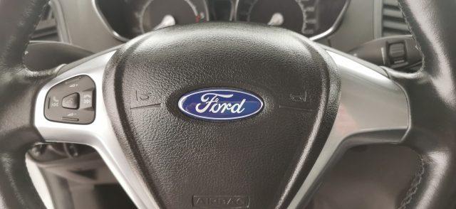 FORD EcoSport 1.5 TDCi 95 CV Titanium