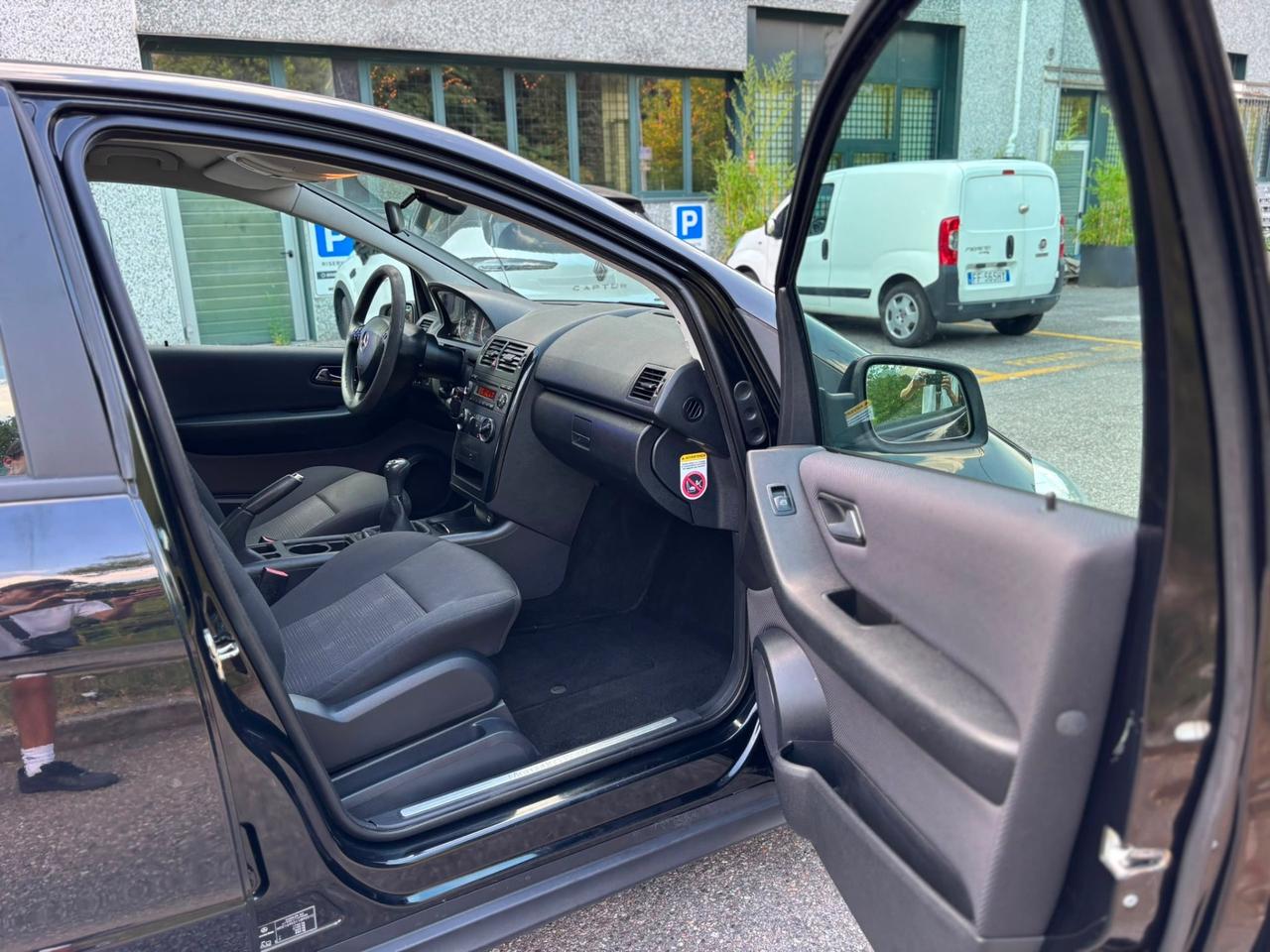 Mercedes-benz A 160 BlueEFFICIENCY *Neopatentati*Solo 50000km*