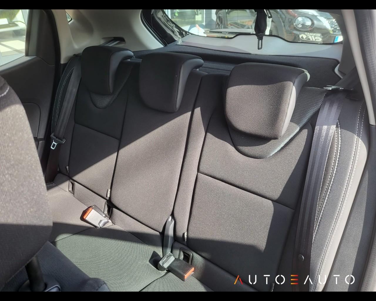 RENAULT Clio IV - Clio 5p 1.2 Zen (live) 75cv E6