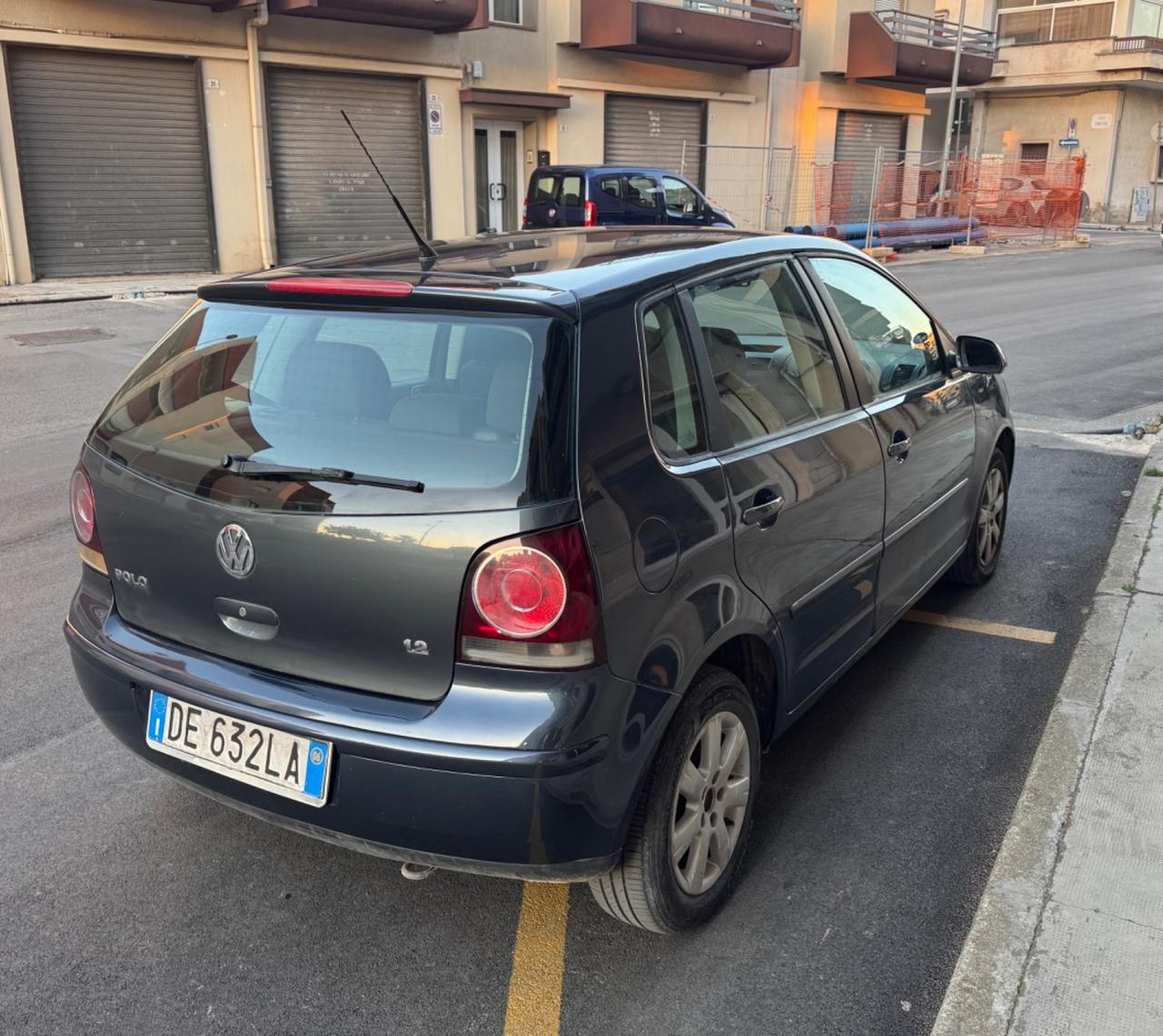 Volkswagen Polo 1.2 BENZINA 64 CV
