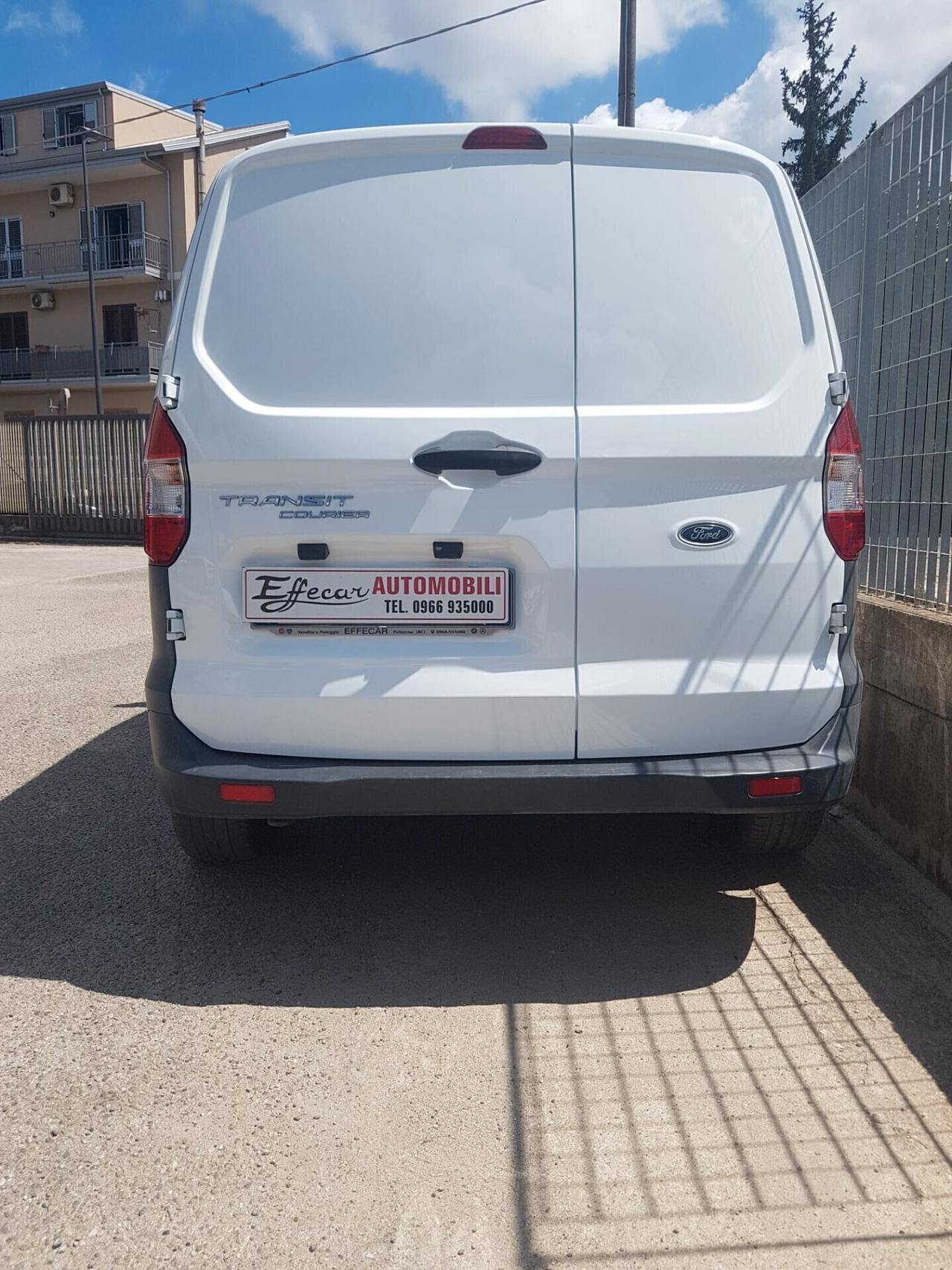 Ford Transit Courier 1.5 TDCi