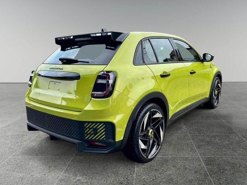 Abarth 600e 54KWH Turismo 240CV - NUOVA