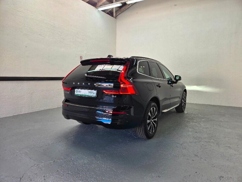 VOLVO XC60 (2017-->) XC60 B4 automatico Essential