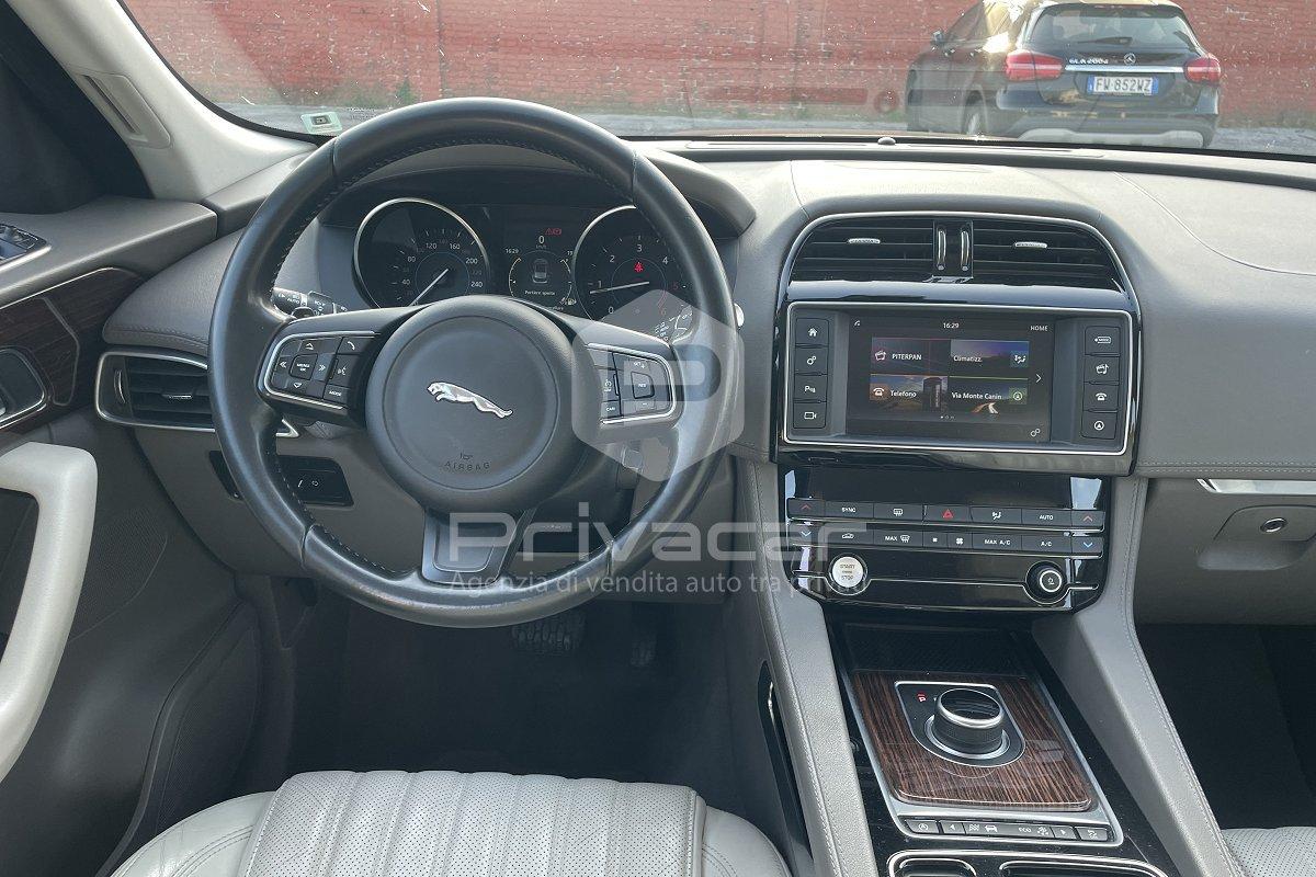 JAGUAR F-Pace 2.0 D 180 CV AWD aut. Prestige