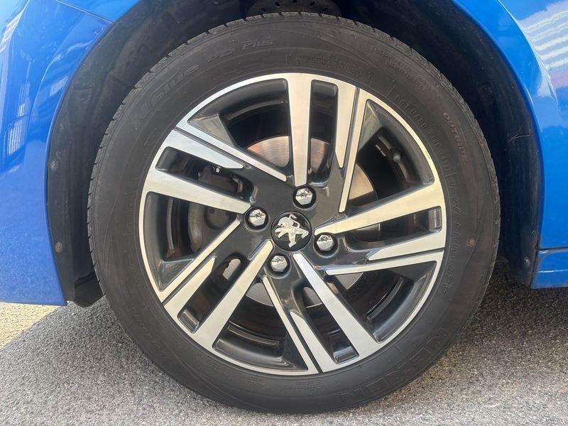 Peugeot 208 NEOP. CINGHIA NUOVA 1.2 Benzina 100cv