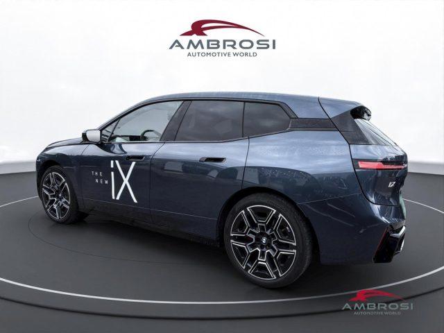 BMW iX xDrive45 Msport Pro Innovation Comfort Package