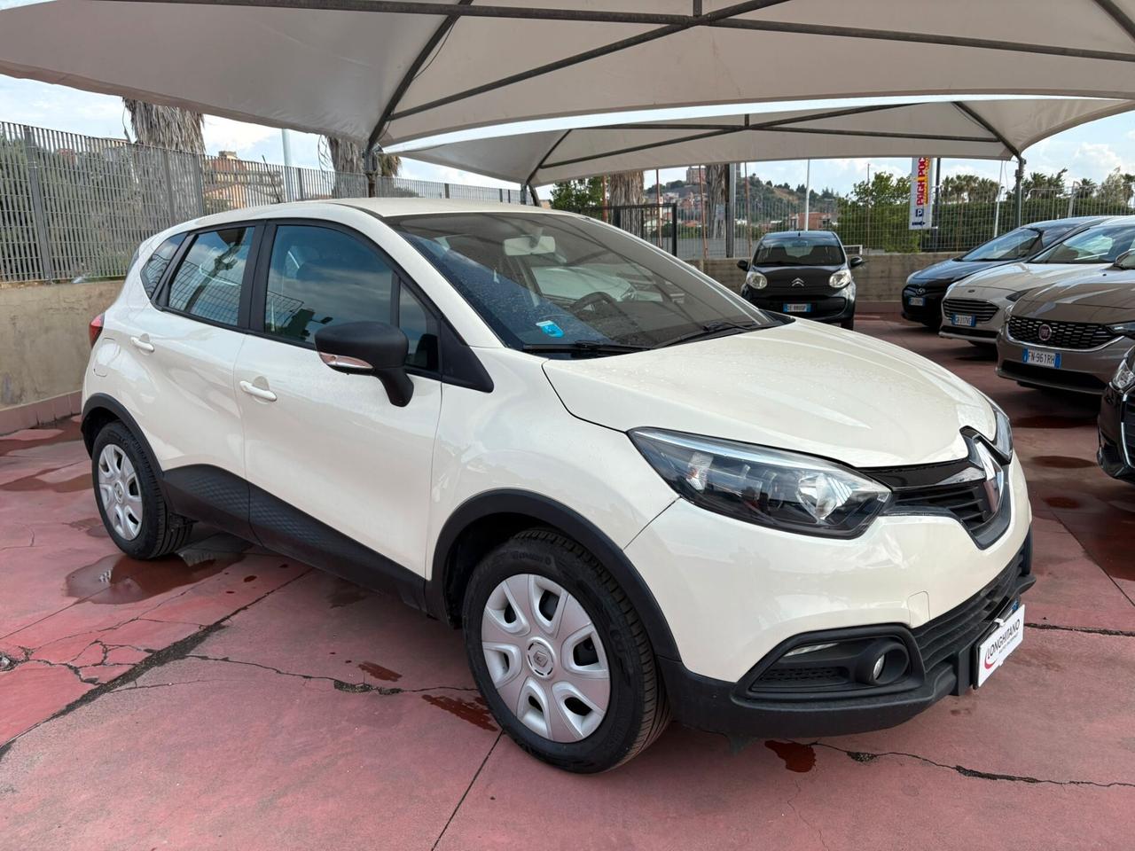 RENAULT CAPTUR 1.5 DCI - 2015