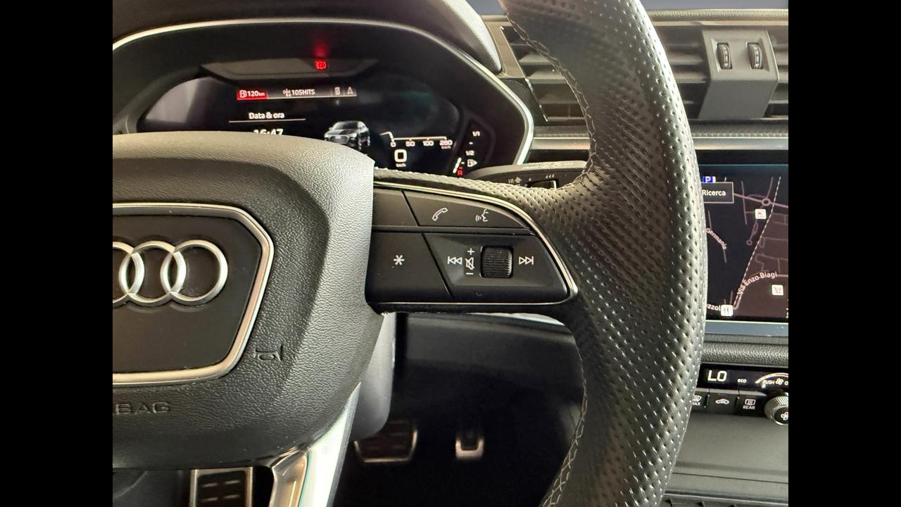 AUDI Q3 I 2019 Sportback - Q3 Sportback 35 1.5 tfsi S line edition s-tronic