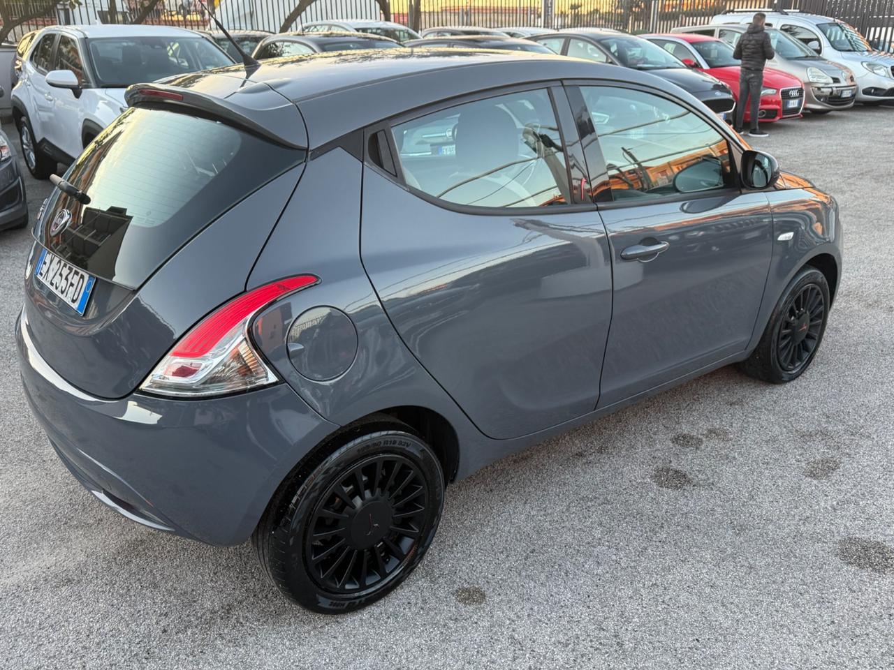 Lancia Ypsilon 1.2 69 CV 5 porte GPL Ecochic Elefantino