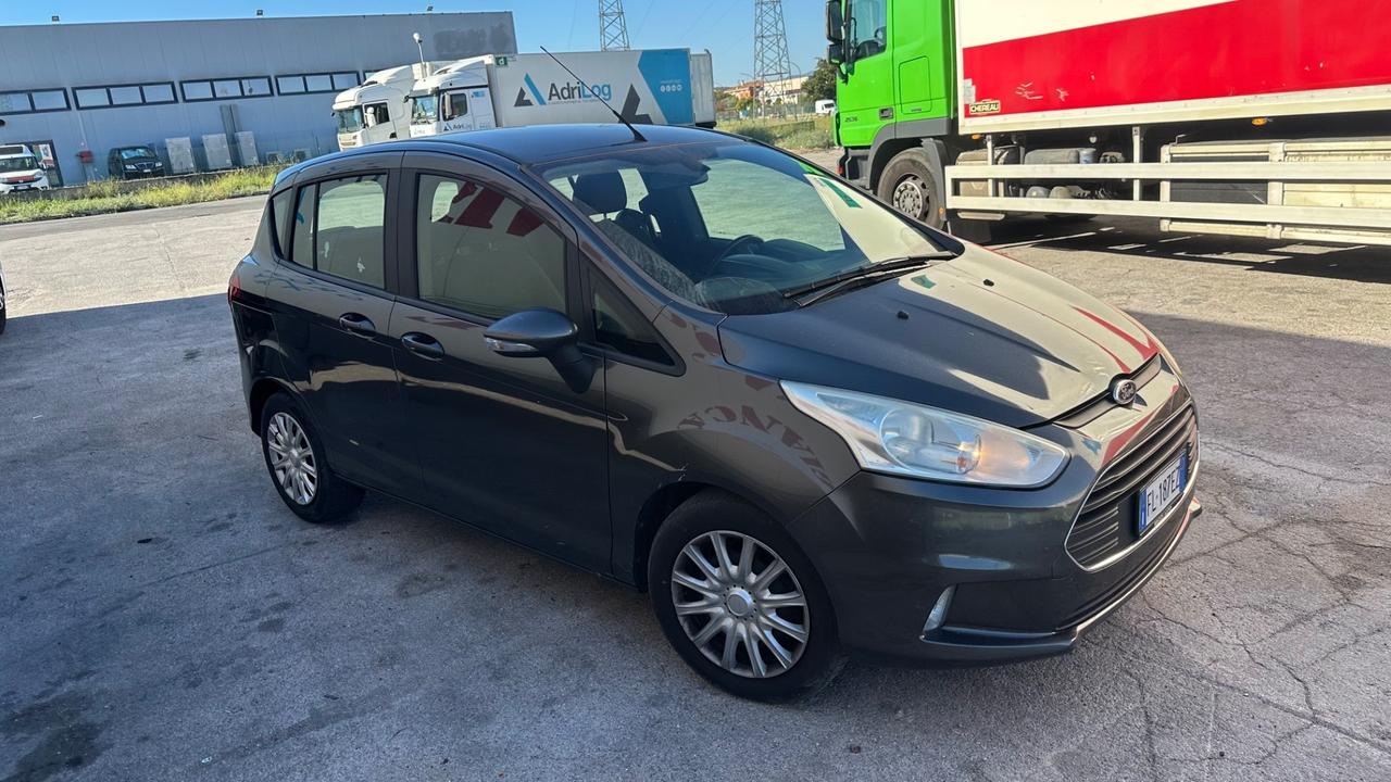 Ford B-Max 1.5 TDCi 75 CV Business Titanium