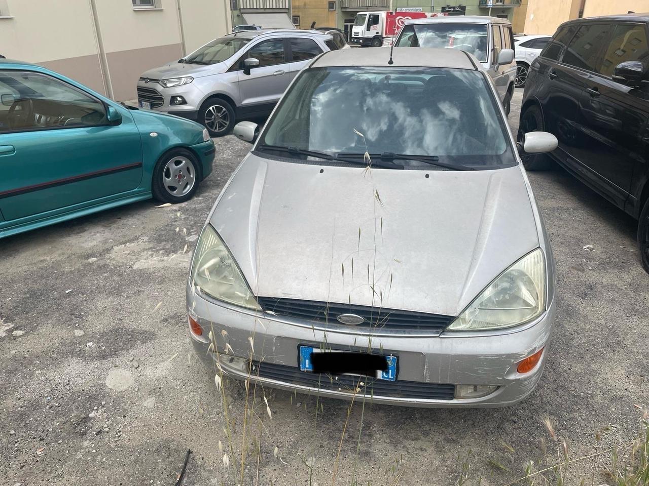 Ford Focus 1.8 TDDi cat 5p. Ghia