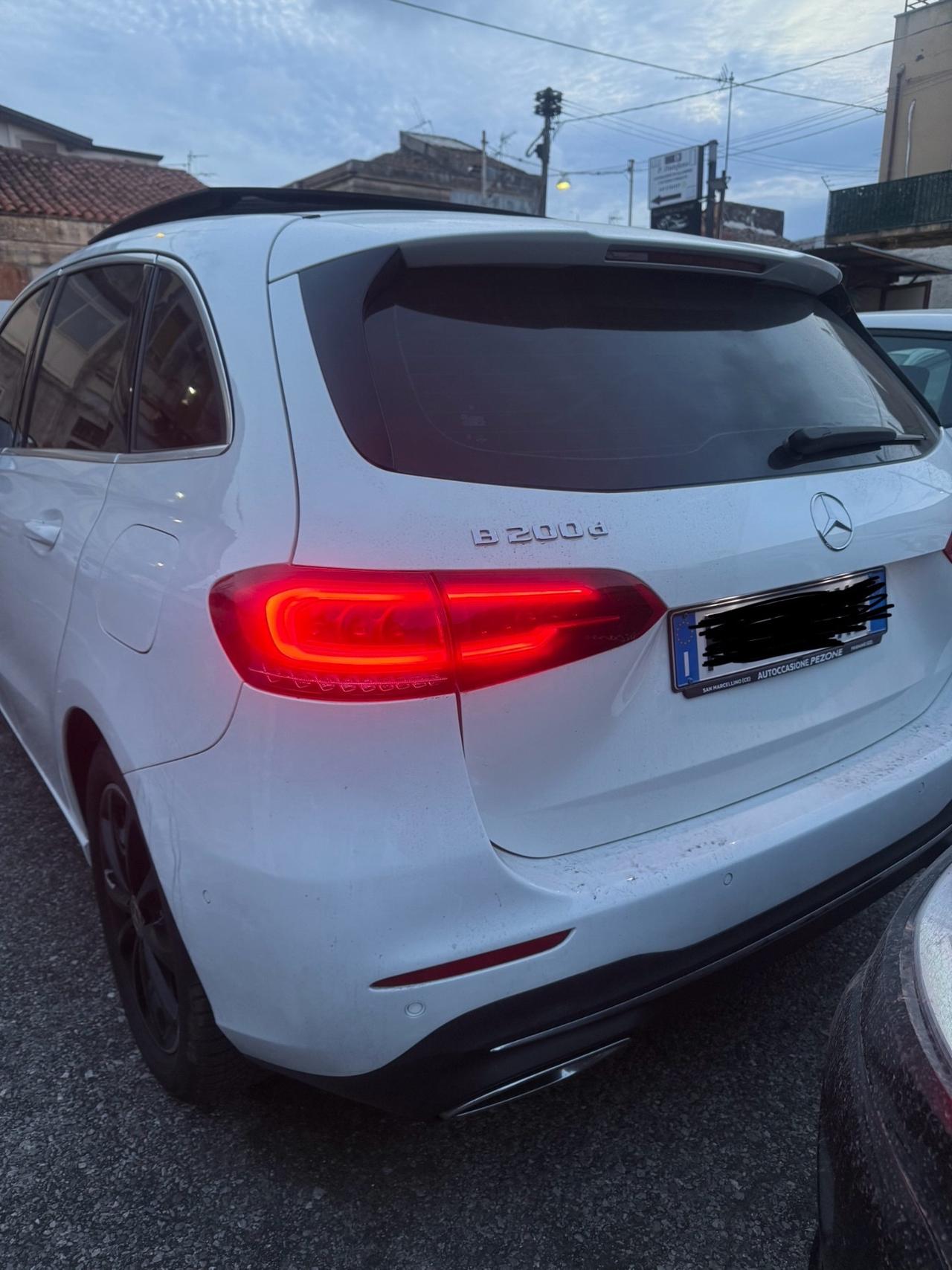 Mercedes-benz B 200 d Automatic Sport ANNO 2021