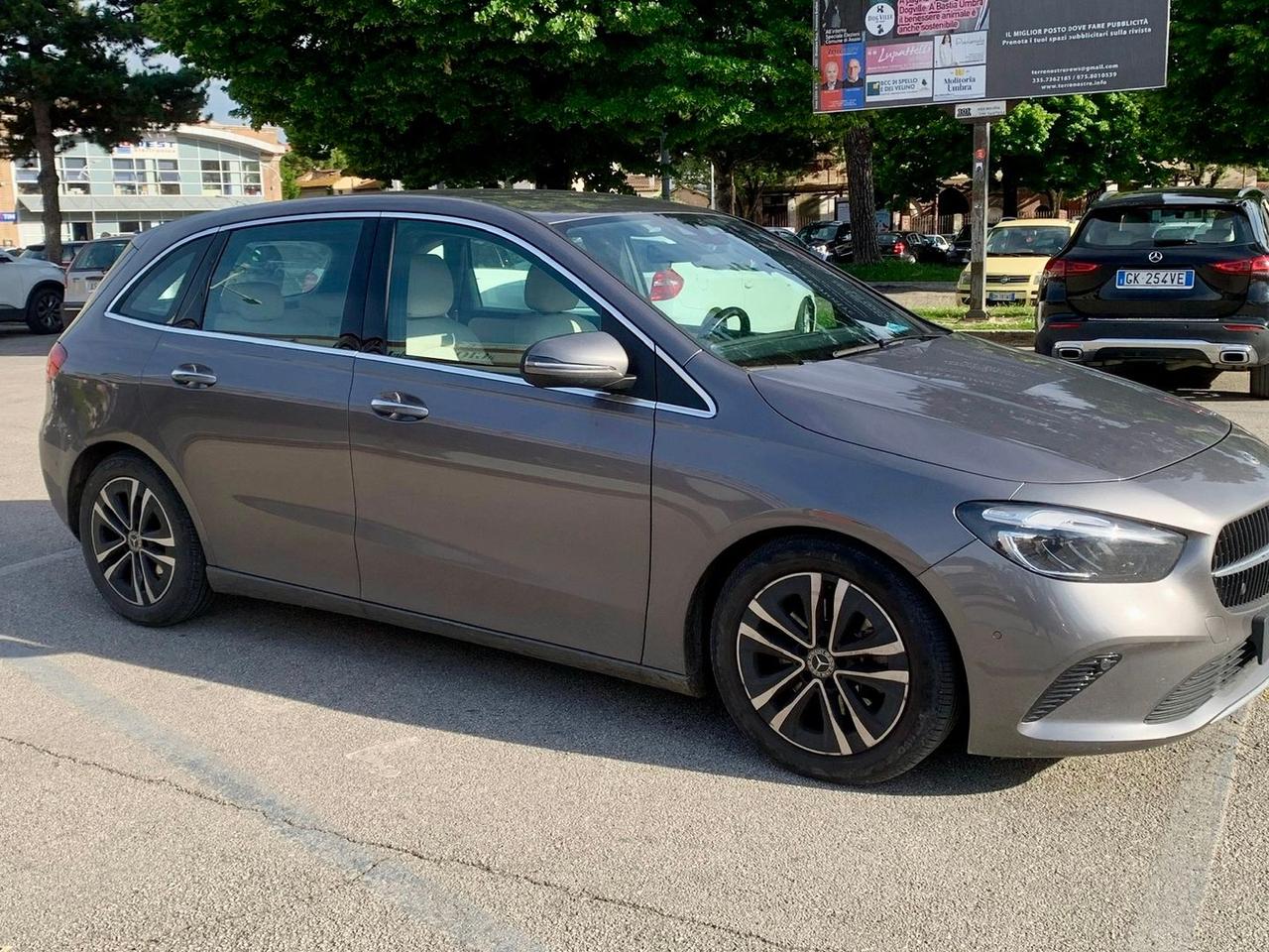 Mercedes-Benz B 200 B-Class B 200 D Executive