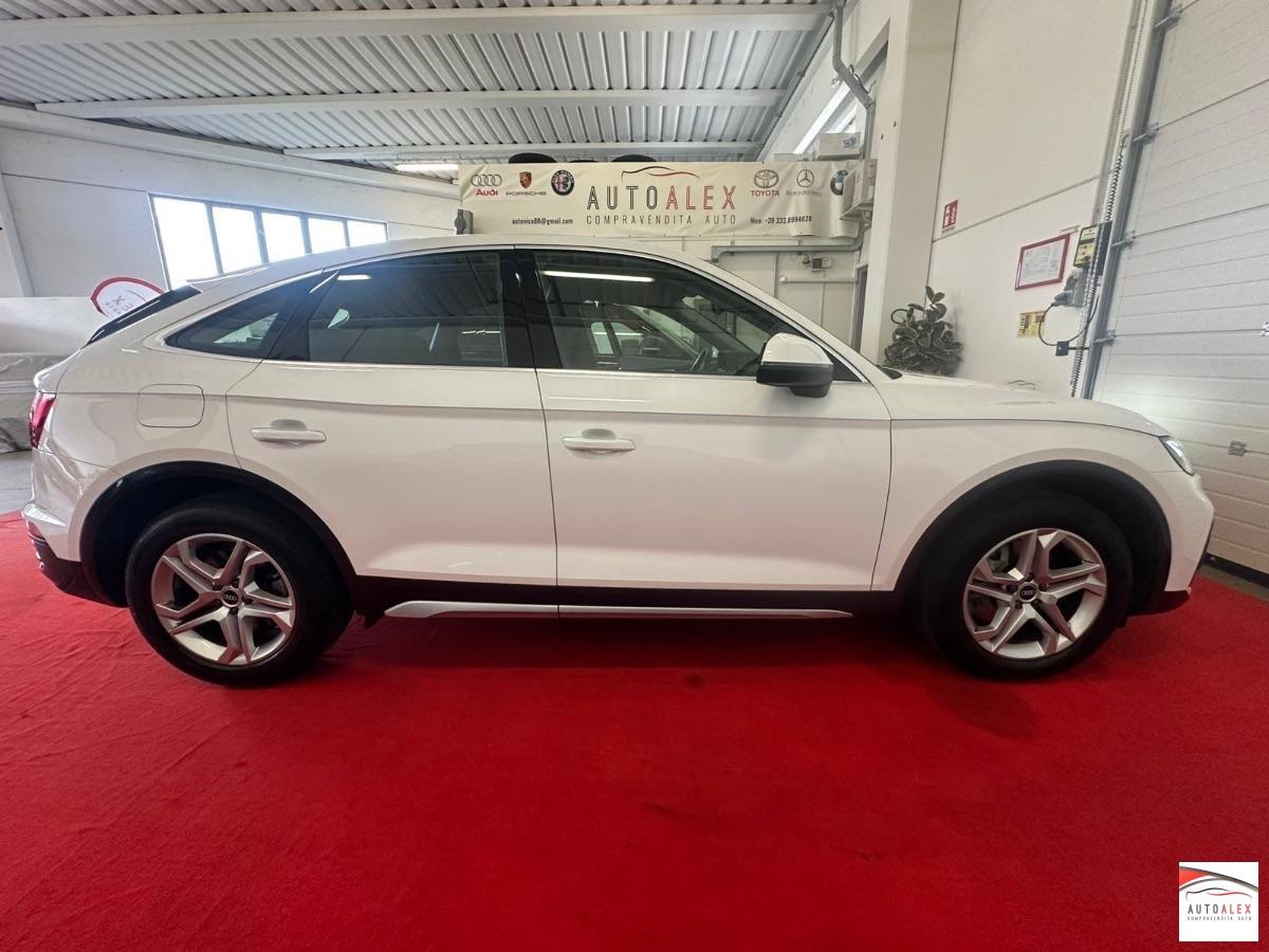 AUDI - Q5 Sportback 35 2.0 tdi mhev 12V S line s-tronic
