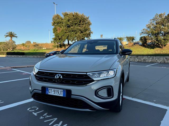 VOLKSWAGEN T-Roc TSI LIFE+NAVI+PARK AUTOMATICO+VIRTUAL+BICOLOR