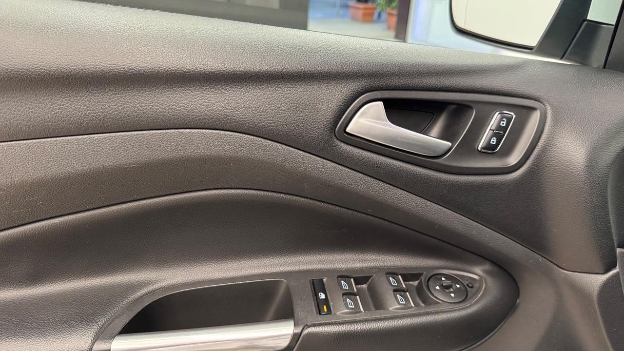 Ford Kuga 2.0 TDCI 120 CV S&S 2WD Titanium-2015