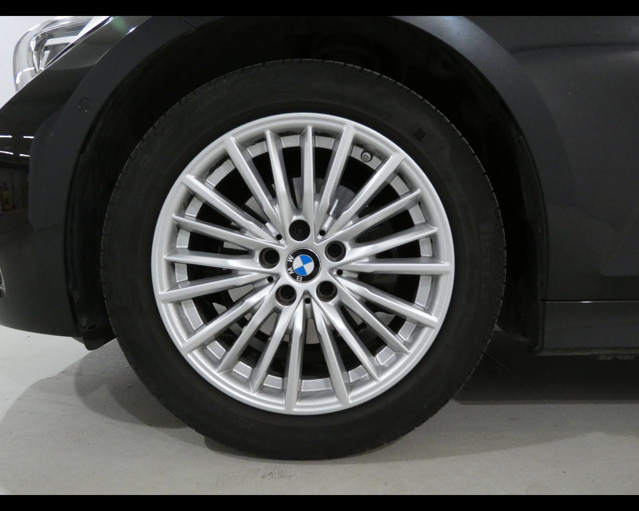 BMW Serie3(G20/21/80/81 - 320d 48V Touring Luxury